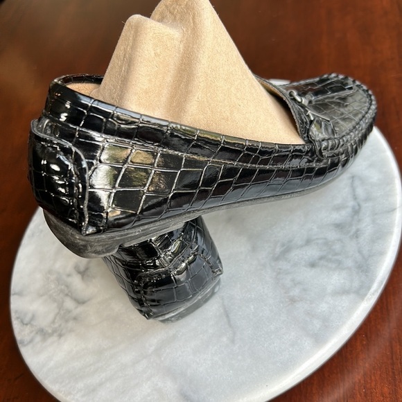 St. John s Bay black loafer flex size 7.5 M EUC worn once on cruise whip stitch - Picture 7 of 11